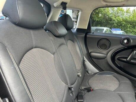 Mini Countryman COOPER D ALL4 22