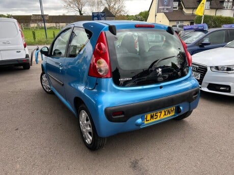Peugeot 107 URBAN 8