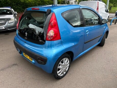 Peugeot 107 URBAN 12