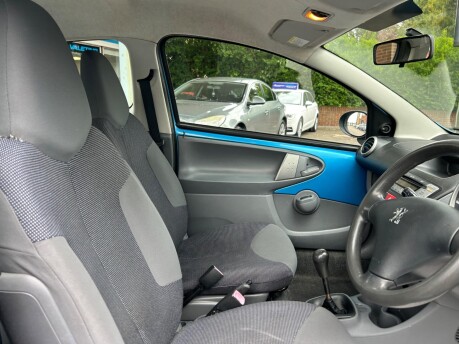 Peugeot 107 URBAN 19