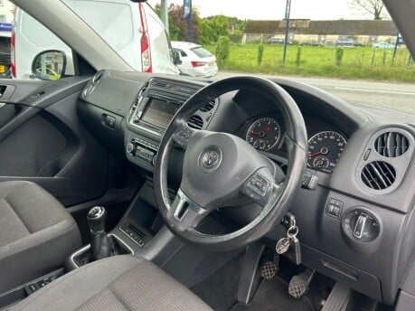 Volkswagen Tiguan SE TDI BLUEMOTION TECHNOLOGY 11