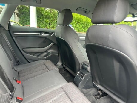 Audi A3 TDI SPORT 21