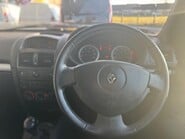 Renault Clio DYNAMIQUE 16V 11