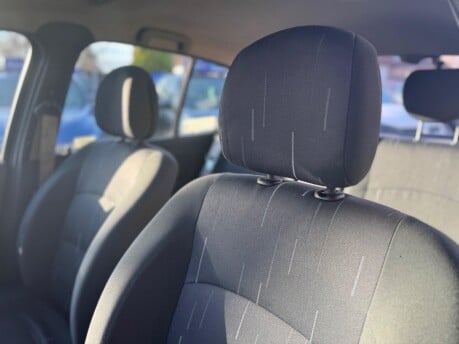 Renault Clio DYNAMIQUE 16V 19