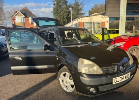Renault Clio DYNAMIQUE 16V 24
