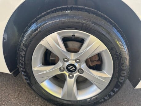 Hyundai i40 CRDI STYLE BLUE DRIVE 16