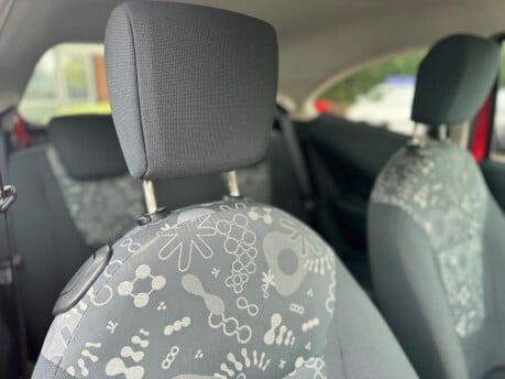 Ford Ka EDGE 7
