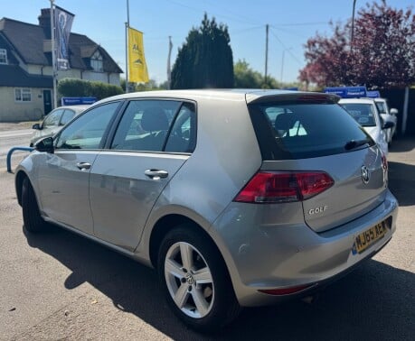Volkswagen Golf MATCH TDI BLUEMOTION TECHNOLOGY 2