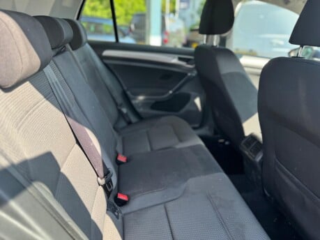 Volkswagen Golf MATCH EDITION TSI BMT 6
