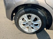 Honda Jazz I-VTEC ES 15