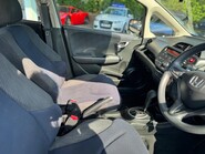 Honda Jazz I-VTEC ES 27