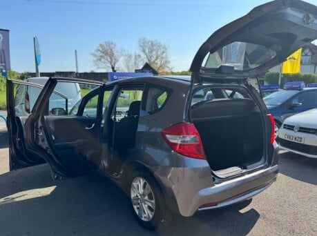 Honda Jazz I-VTEC ES 35
