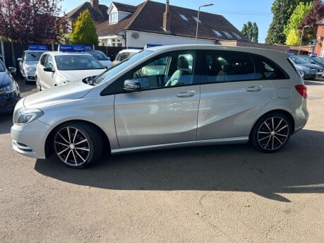 Mercedes-Benz B Class B180 CDI BLUEEFFICIENCY SPORT 2