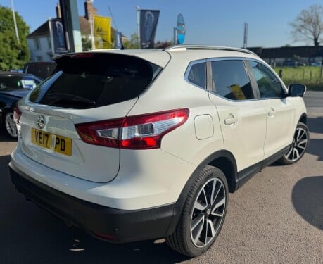 Nissan Qashqai DCI TEKNA 4