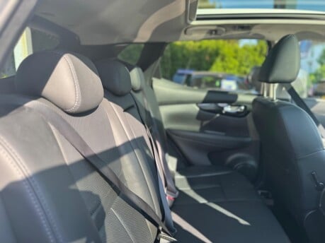 Nissan Qashqai DCI TEKNA 6