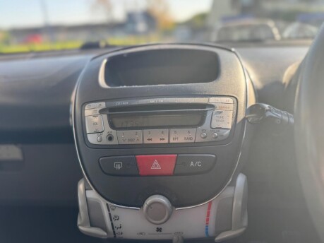 Toyota Aygo BLUE VVT-I 10