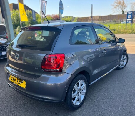 Volkswagen Polo SE DSG 4