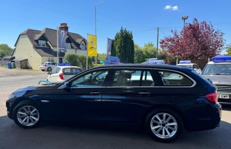 BMW 5 Series 530D SE TOURING 4