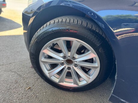 BMW 5 Series 530D SE TOURING 17