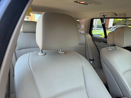BMW 5 Series 530D SE TOURING 26