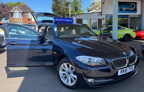 BMW 5 Series 530D SE TOURING 35
