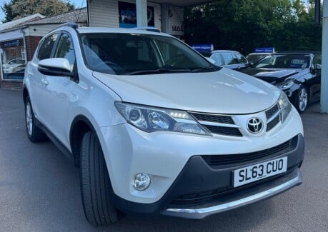 Toyota Rav4 D-4D ICON 5