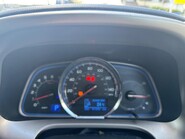 Toyota Rav4 D-4D ICON 8