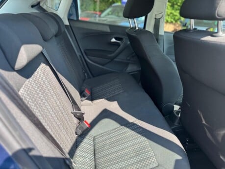 Volkswagen Polo S AC 28