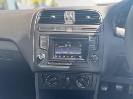 Volkswagen Polo S AC 23