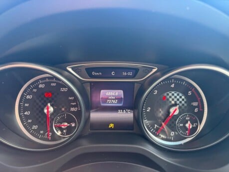 Mercedes-Benz A Class A 200 D AMG LINE PREMIUM 9