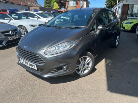 Ford Fiesta ZETEC 1