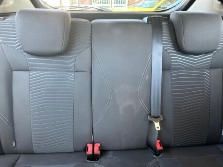 Ford Fiesta ZETEC 10