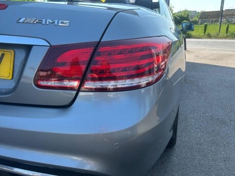 Mercedes-Benz E Class E350 BLUETEC AMG SPORT 33