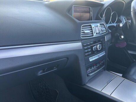 Mercedes-Benz E Class E350 BLUETEC AMG SPORT 18