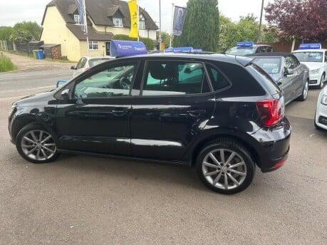 Volkswagen Polo SE DESIGN 12