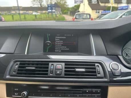 BMW 5 Series 518D SE 6