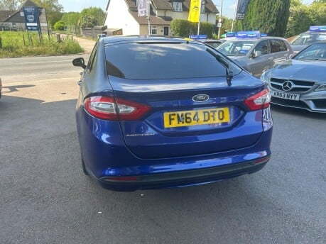 Ford Mondeo ZETEC ECONETIC TDCI 6