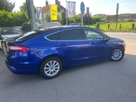 Ford Mondeo ZETEC ECONETIC TDCI 7