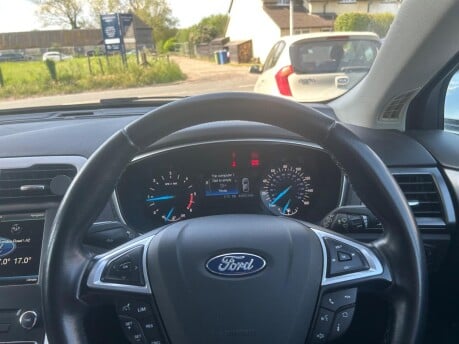 Ford Mondeo ZETEC ECONETIC TDCI 13