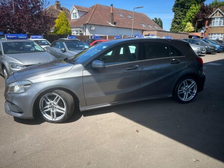 Mercedes-Benz A Class A 160 AMG LINE 5