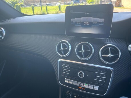 Mercedes-Benz A Class A 160 AMG LINE 10