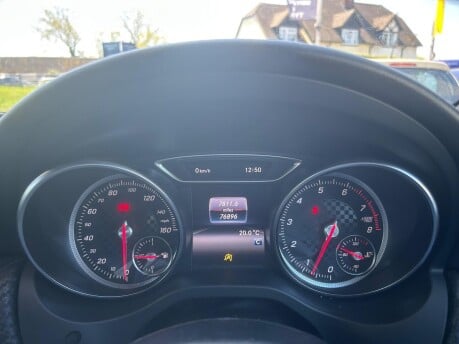 Mercedes-Benz A Class A 160 AMG LINE 11