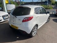Mazda 2 VENTURE EDITION 8