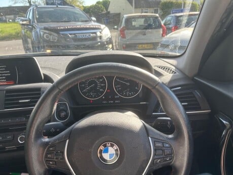BMW 1 Series 116D SPORT 9