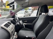 Toyota Urbancruiser VVT-I 25