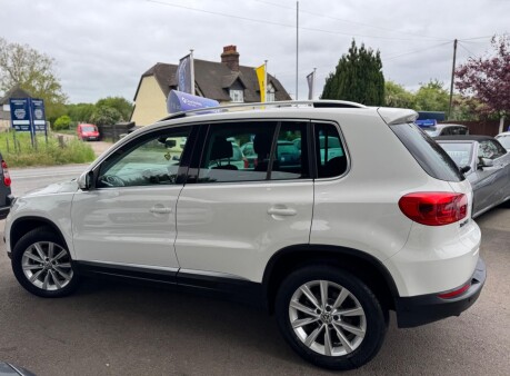Volkswagen Tiguan SE TDI BLUEMOTION TECHNOLOGY 4