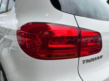 Volkswagen Tiguan SE TDI BLUEMOTION TECHNOLOGY 12