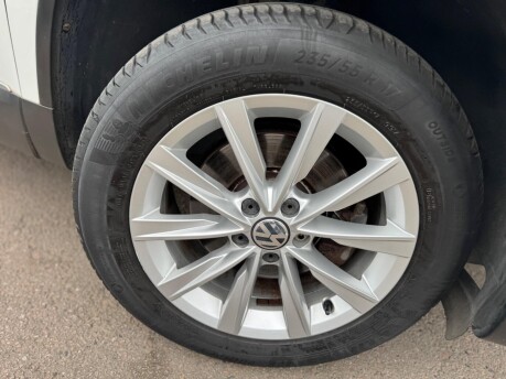 Volkswagen Tiguan SE TDI BLUEMOTION TECHNOLOGY 14