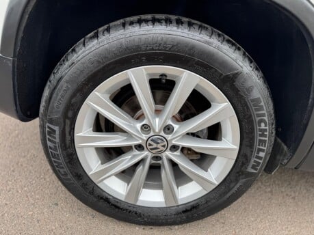 Volkswagen Tiguan SE TDI BLUEMOTION TECHNOLOGY 15