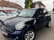 Mini Countryman COOPER 1